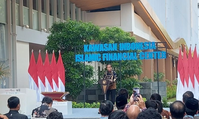 <p id="isPasted">Jangan Kalah Dengan Negara Lain, Industri Halal Harus Maksimalkan Potensi Dalam Negeri</p>