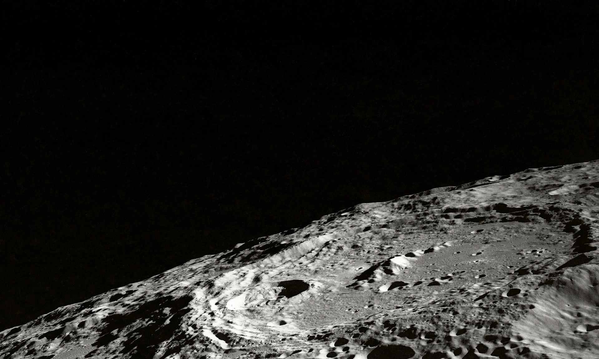 <p>NASA Segera Kembangkan Zona Waktu Bulan</p>