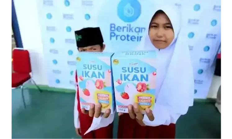 <p id="isPasted">KKP Akan Dirikan Pabrik HPI di Pekalongan Untuk Produksi Susu Ikan</p>