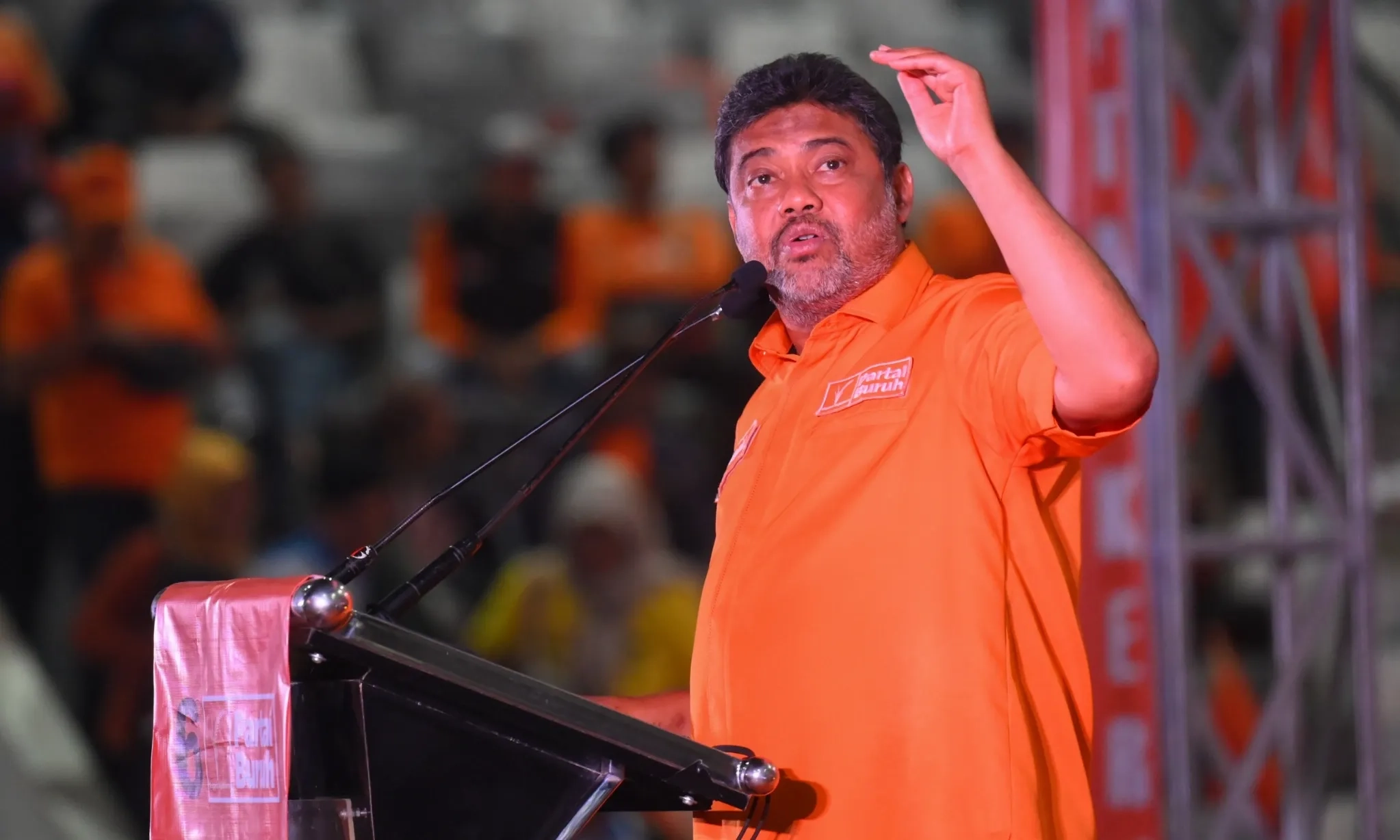 <p>Dukung Pemerintahan Prabowo, Partai Buruh Minta Upah Buruh Naik 10%</p>