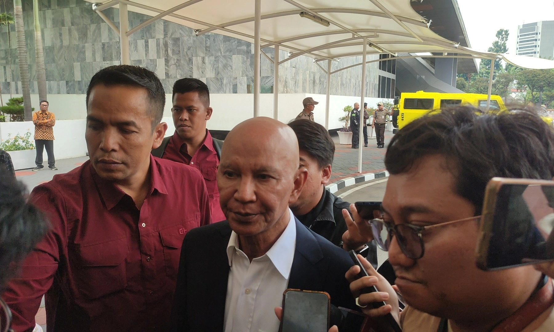 <p>Banggar Minta Pemerintah Baru Kerahkan <em>Best Effort</em> Penuhi Penerimaan Pajak Rp2.490 T</p>