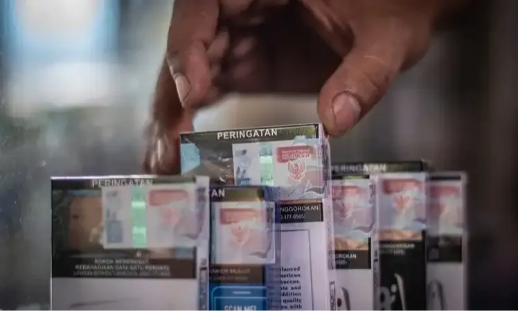 <p id="isPasted">Kemendag: Perlu Penelitian Lebih Lanjut Soal Kemasan Rokok Polos</p>
