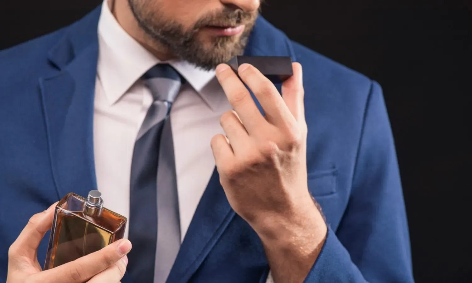 <p>Jangan Asal Semprot! Kenali Bahan-Bahan Parfum Yang Bisa Menimbulkan Reaksi Alergi</p>