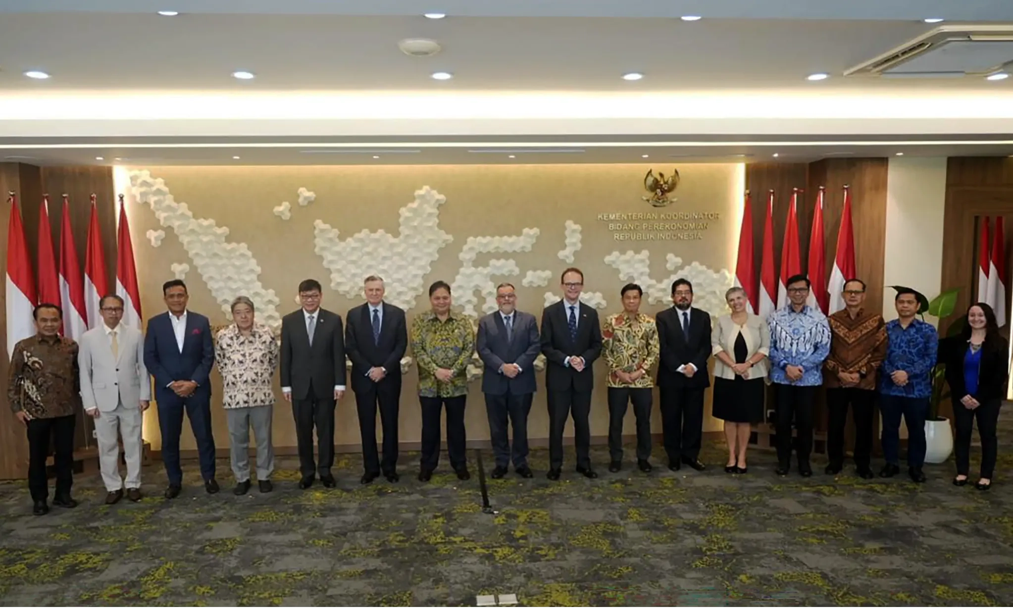 <p id="isPasted">Undang Dubes Uni Eropa, Indonesia Bahas Penyelesaian I-EU CEPA</p>