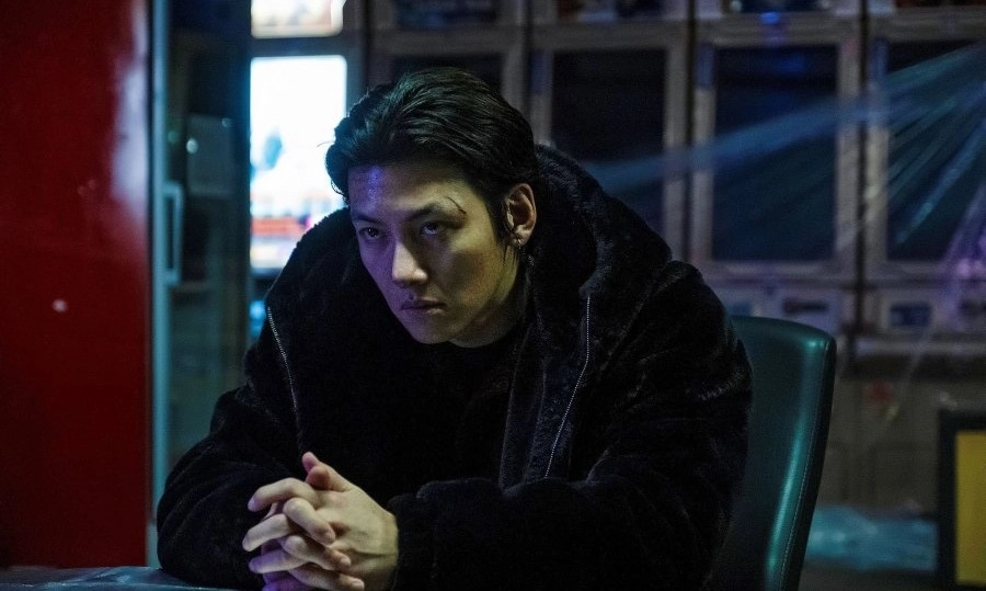 <p>Menguak Kegelapan Dunia Broker Dalam &quot;Gangnam B-Side&quot;</p>