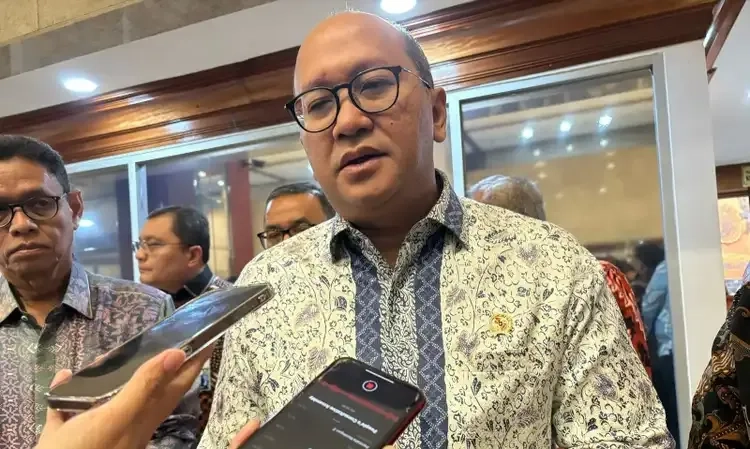 <p>Rosan: Periode Kedua Jokowi Raup Realisasi Investasi Rp5.931,3 T</p>