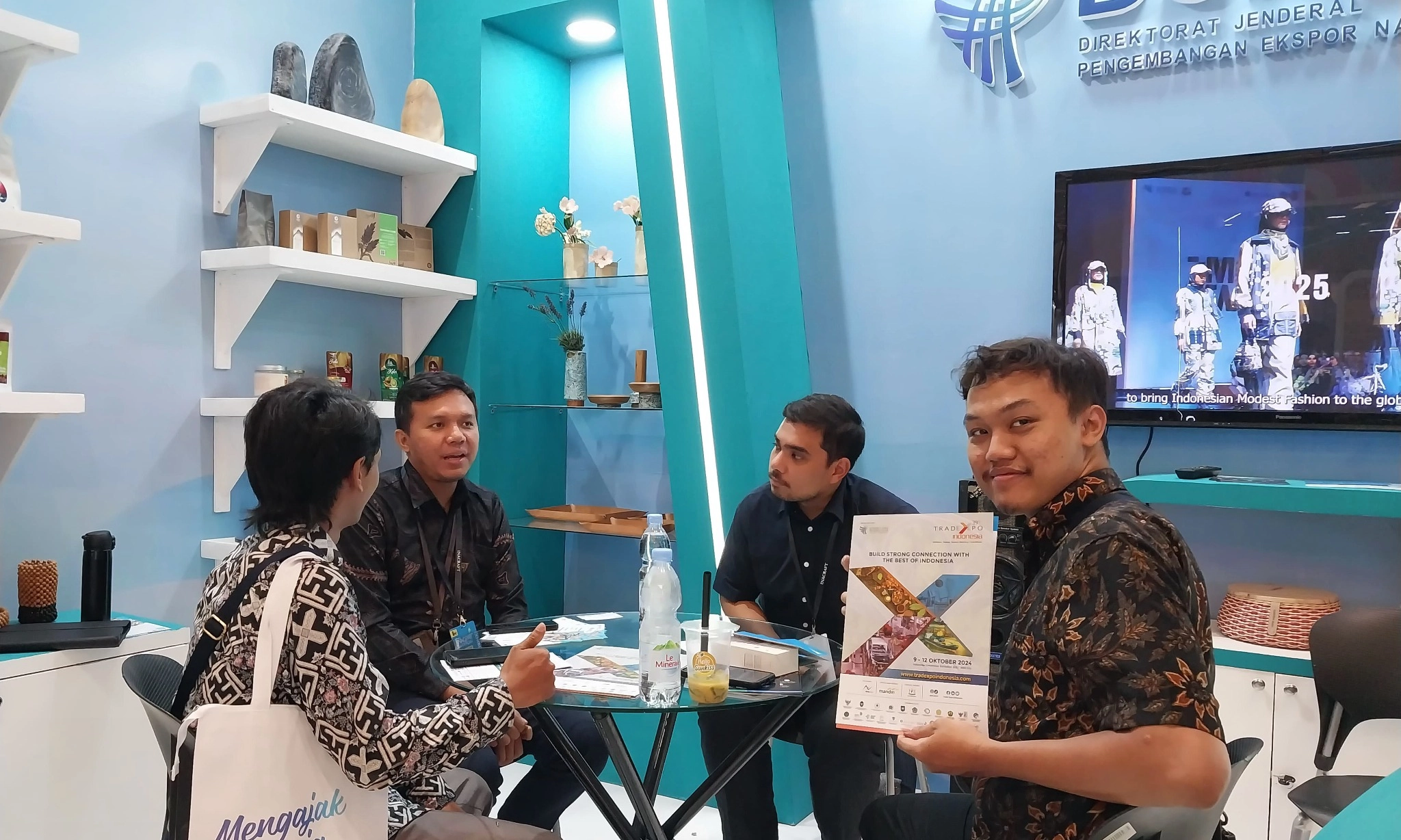 <p id="isPasted">Kemendag Kembali Hadirkan Stan Informasi Ekspor di INACRAFT</p>