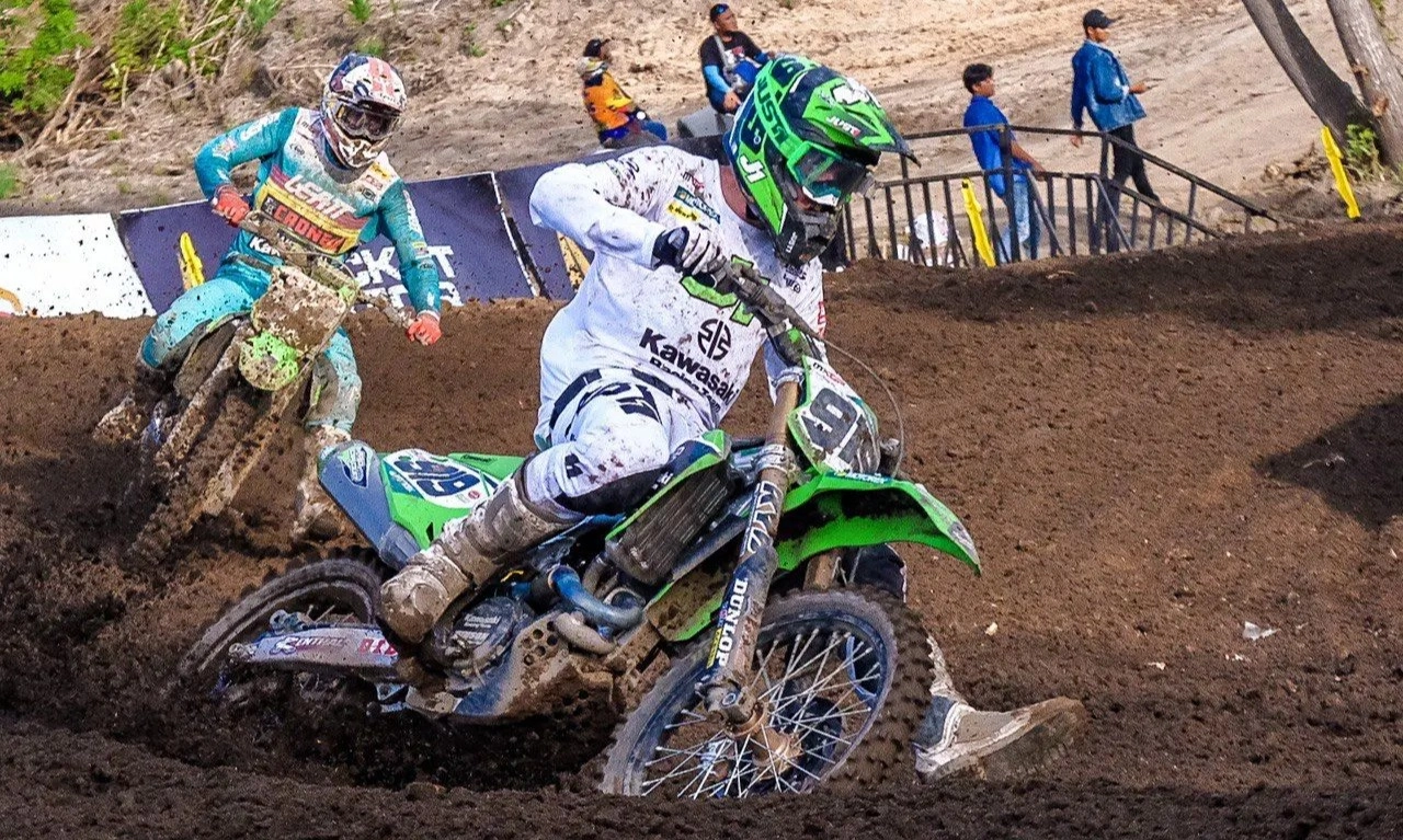 <p>KPK Sarankan Tagih Tunggakan MXGP Samota 2022</p>