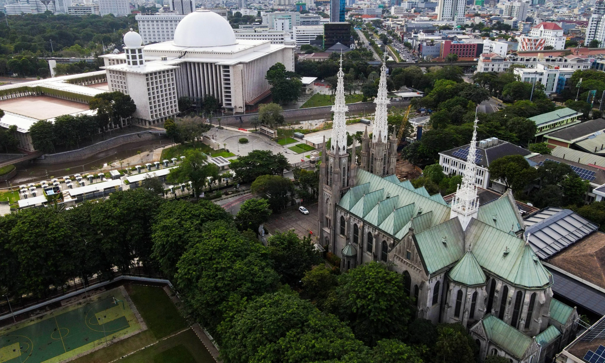 <p>Upaya Transformasi Menjadikan Masjid-masjid Ramah Lingkungan</p>