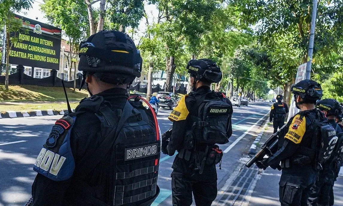 <p>Ribuan Pasukan Pengamanan Bersiaga Jelang Kedatangan Menteri Di Akmil Magelang</p>