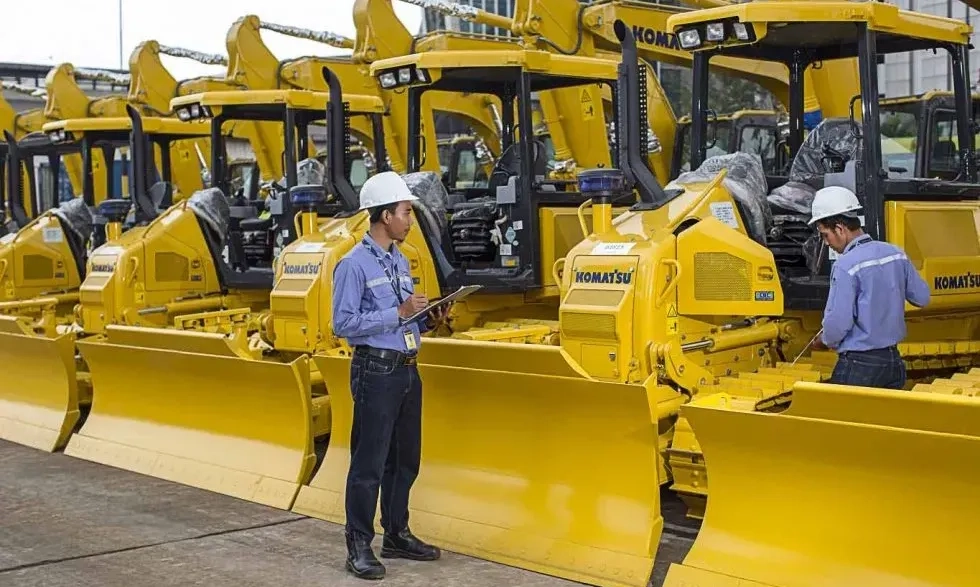 <p>Kuartal III 2024, United Tractors Raih Laba Bersih Rp15,6 Triliun</p>