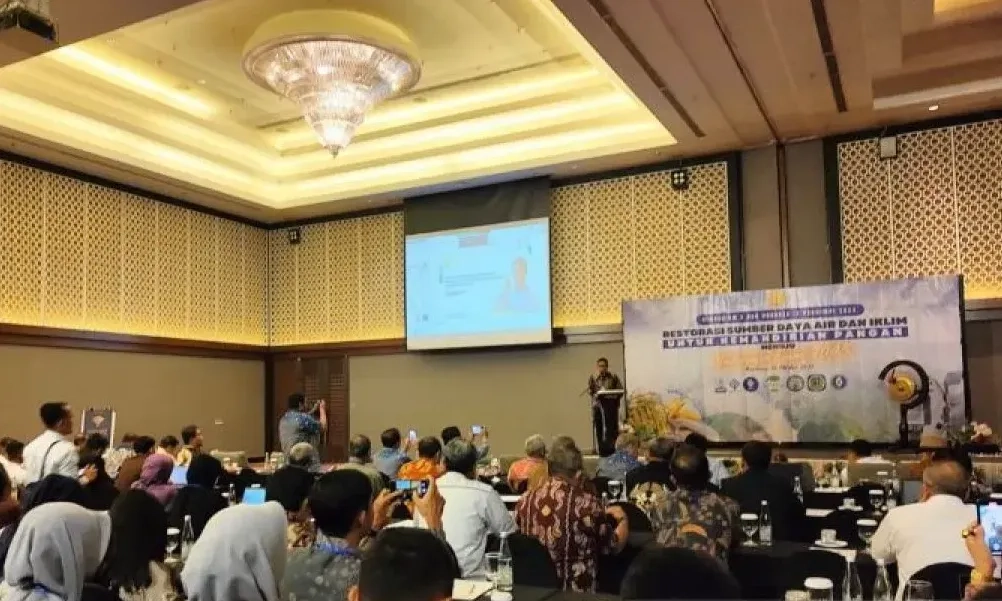 <p>Rumuskan Strategi Kemandirian Pangan, Ahli Meteorologi Pertanian Kumpul Di Bandung</p>