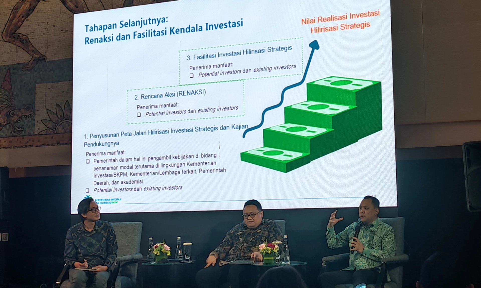 <p id="isPasted">Pemerintah Segera Luncurkan <em>Roadmap</em> Hilirisasi 28 Komoditas Unggulan</p>