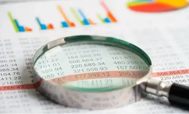 <p>Pengamat: <em>Fintech&nbsp;</em>Dan Perbankan Miliki Pangsa Pasar Masing-Masing</p>