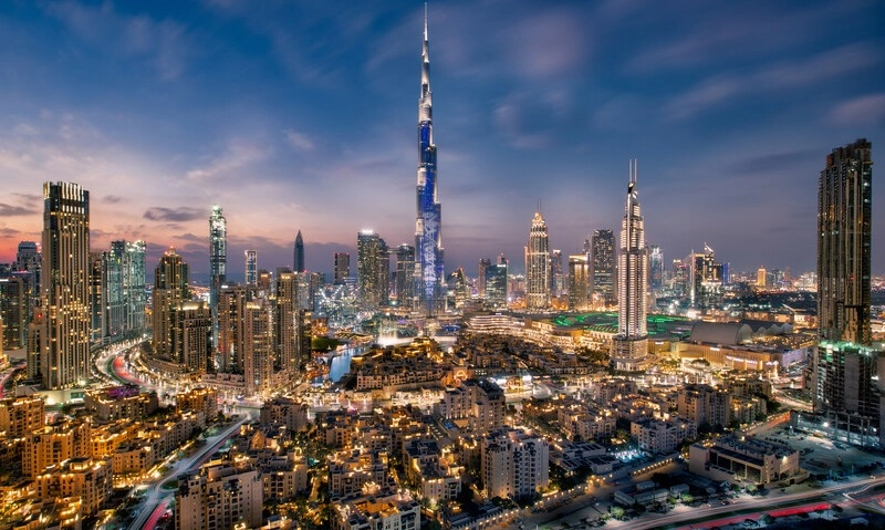 <p>Rekomendasi Destinasi Wisata Dubai Di Malam Hari</p>