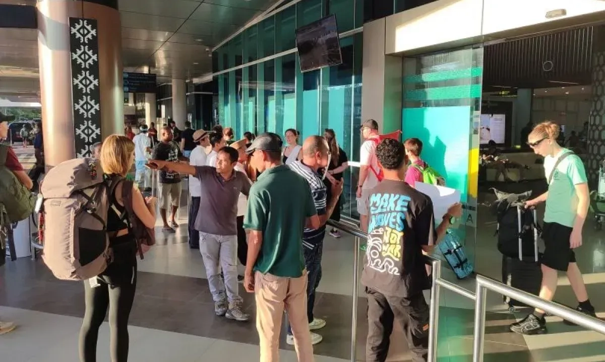 <p>Bandara Komodo Kembali Beroperasi, Layani 12 Penerbangan</p>