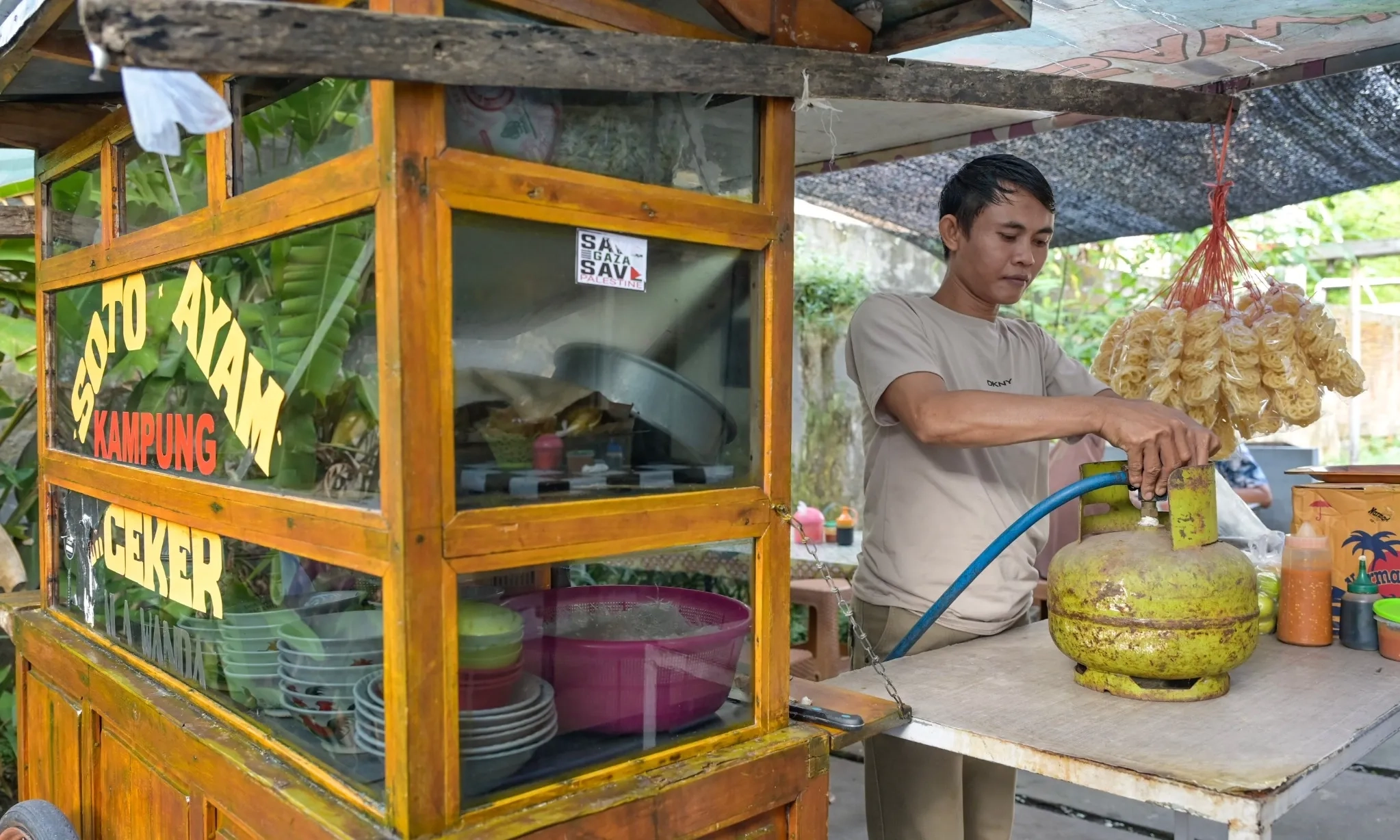 <p id="isPasted">Pekerja Informal Masih Mendominasi, Ini Alasan Pemerintah</p>