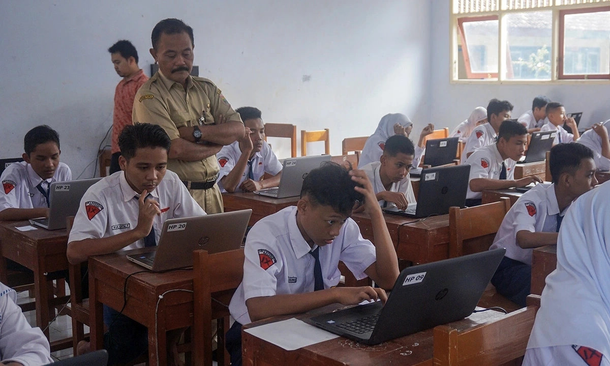 <p>P2G Kritisi Wacana Ujian Nasional Diadakan Lagi</p>