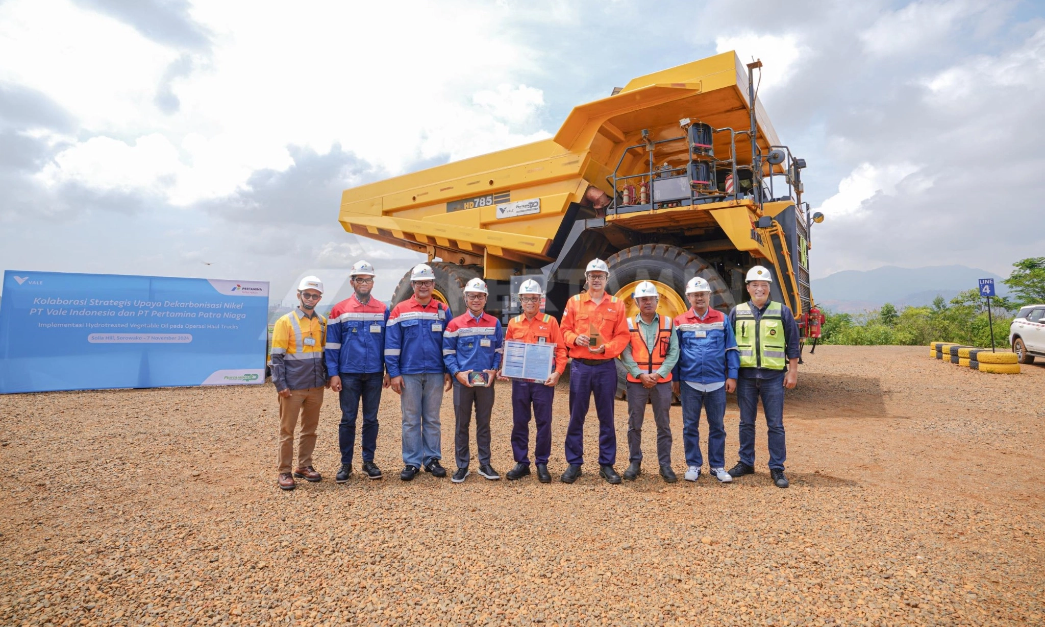 <p>Pertamina Gandeng Vale Indonesia Masifkan Penggunaan HVO Di Industri Tambang</p>