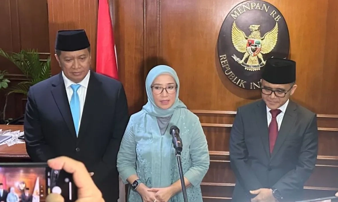 <p>Menpan RB Minta Pemda Petakan Kebutuhan Guru Dan Nakes</p>