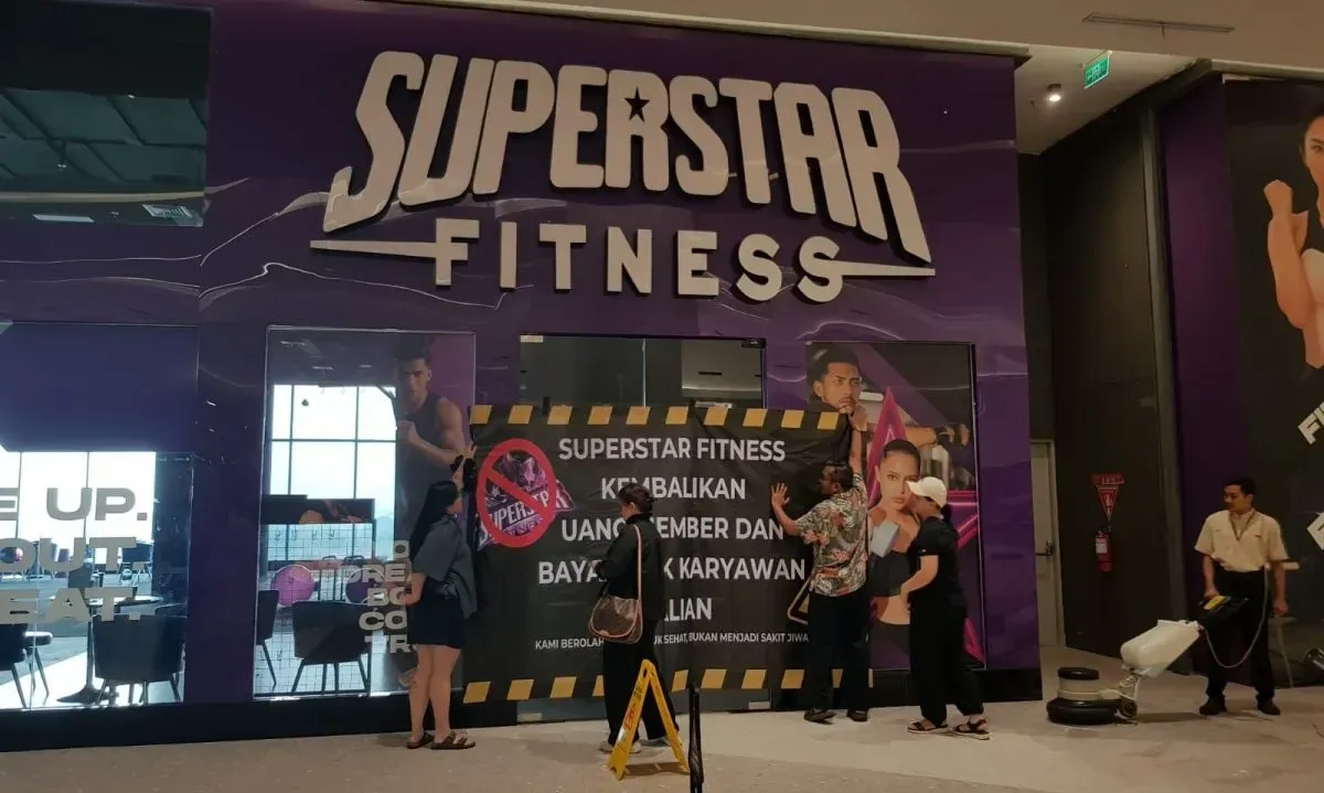 <p>Superstar Fitness Tutup Tiba-Tiba, Kerugian Ratusan Member Capai Rp4,6 Miliar</p>