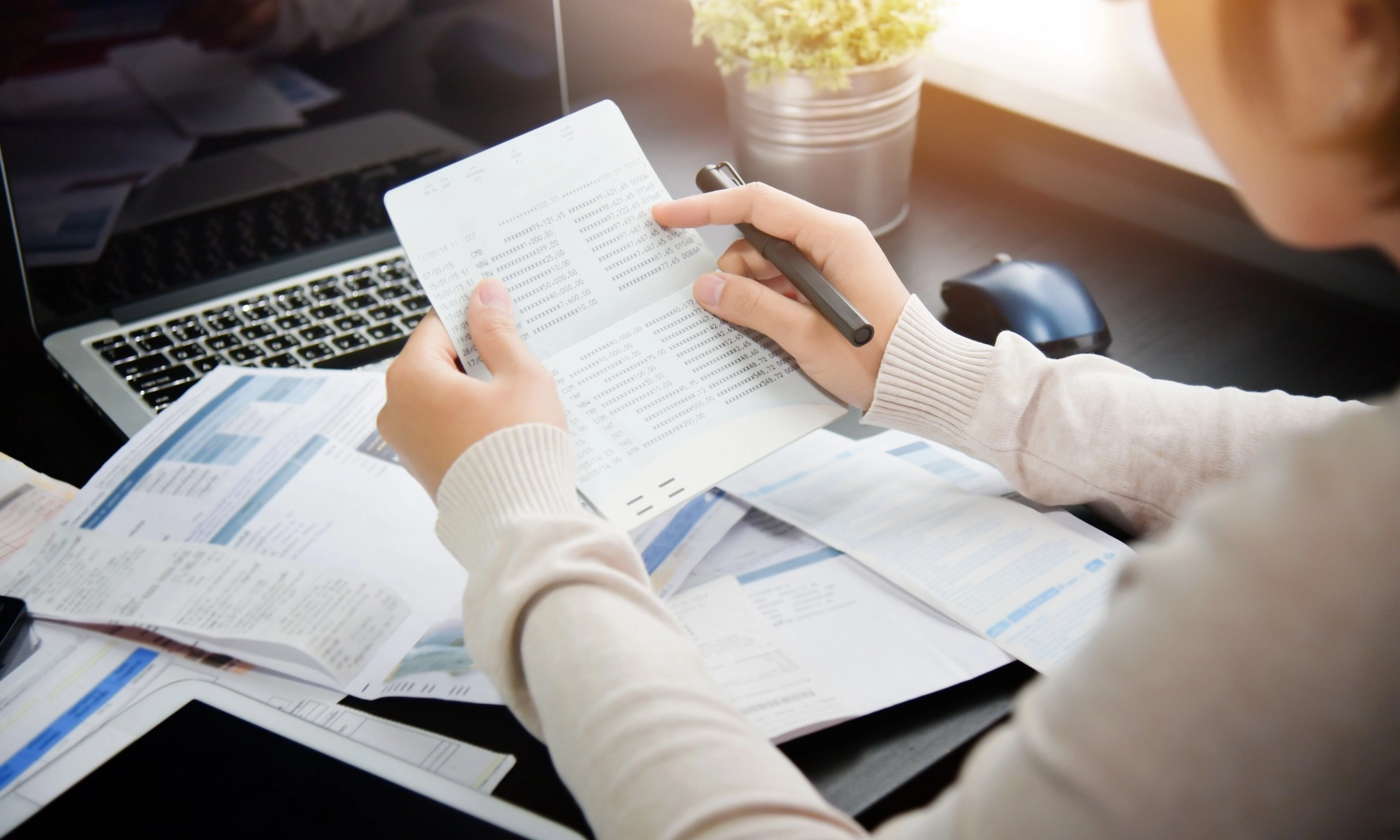 <p id="isPasted">OJK Ramal Dampak Kemenangan Trump Terhadap Likuiditas Perbankan</p>