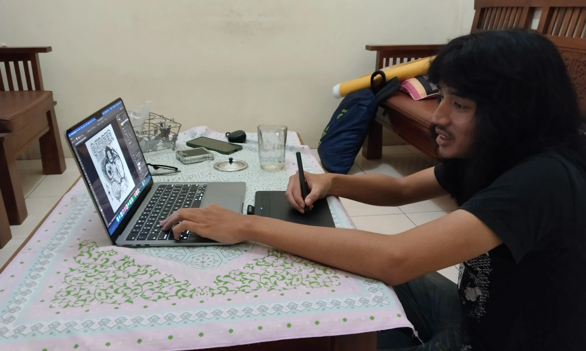 <p>Cuan Manis Di Balik &lsquo;Gahar&rsquo;-nya Visualisasi&nbsp;<em>Band Underground</em></p>