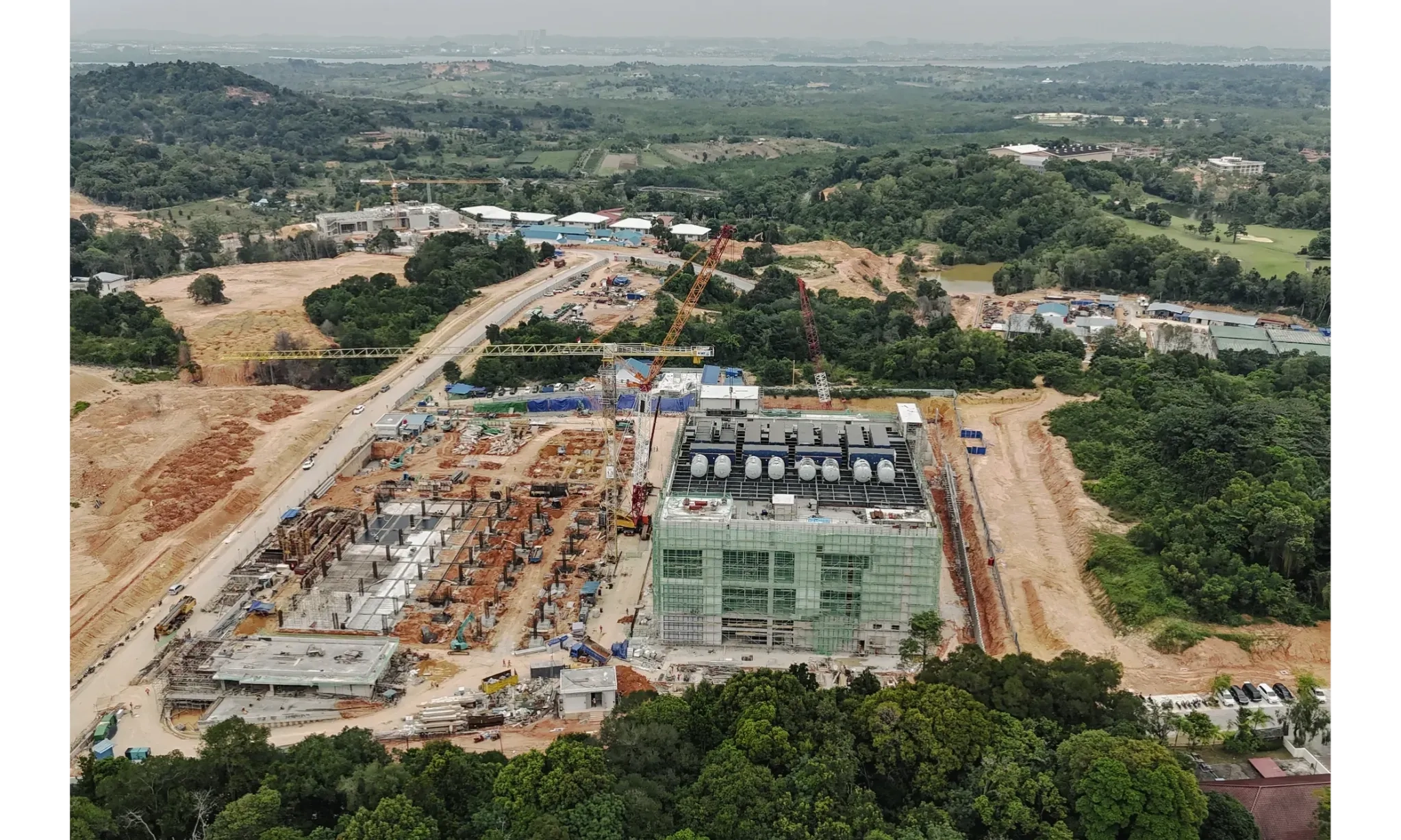 <p>Sudah Rp242,5 T, Pemerintah Optimistis Investasi KEK Capai Target</p>