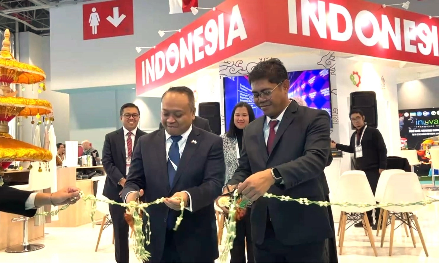 <p id="isPasted">Pemerintah Yakin Industri Halal Jadi Pendongkrak Ekonomi Nasional</p>