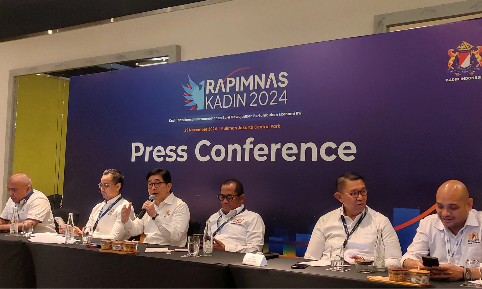 <p>Sesuaikan Kondisi Ekonomi Sekarang, Kadin Minta Pemerintah Tunda PPN 12%</p>