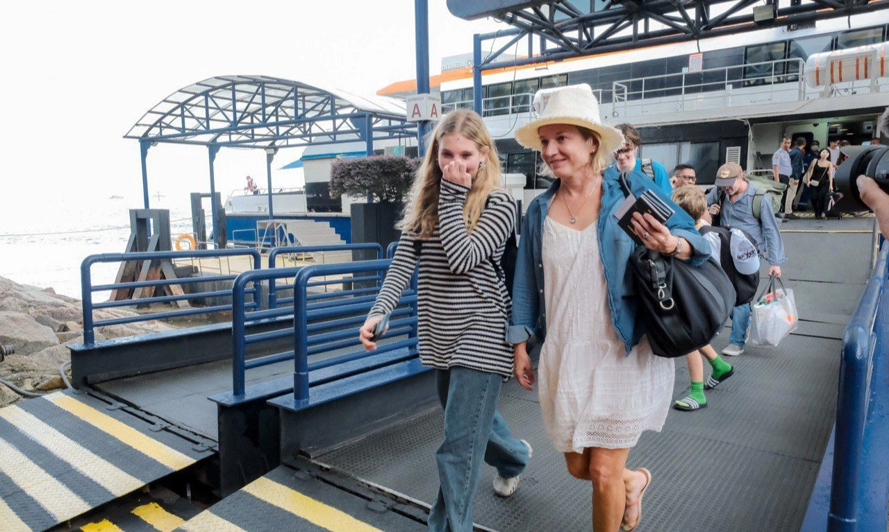 <p>BPS: Kunjungan Wisman Oktober 2024 Melambat 6,68%</p>