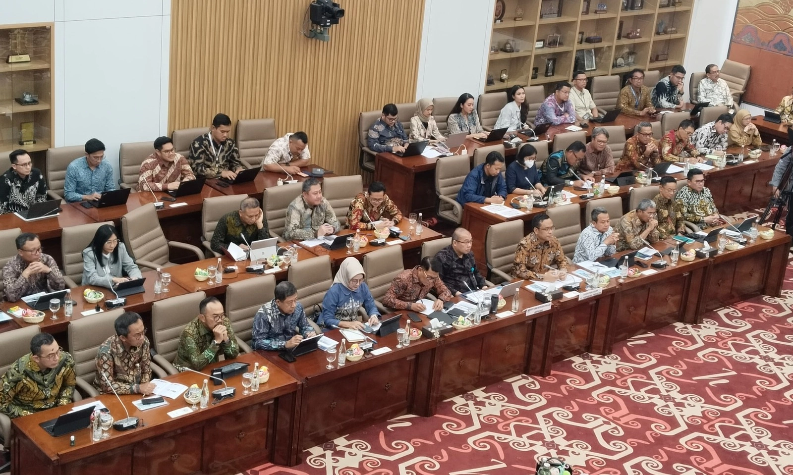 <p id="isPasted">Pertamina Kantongi Laba Rp42 Triliun Hingga Oktober 2024</p>