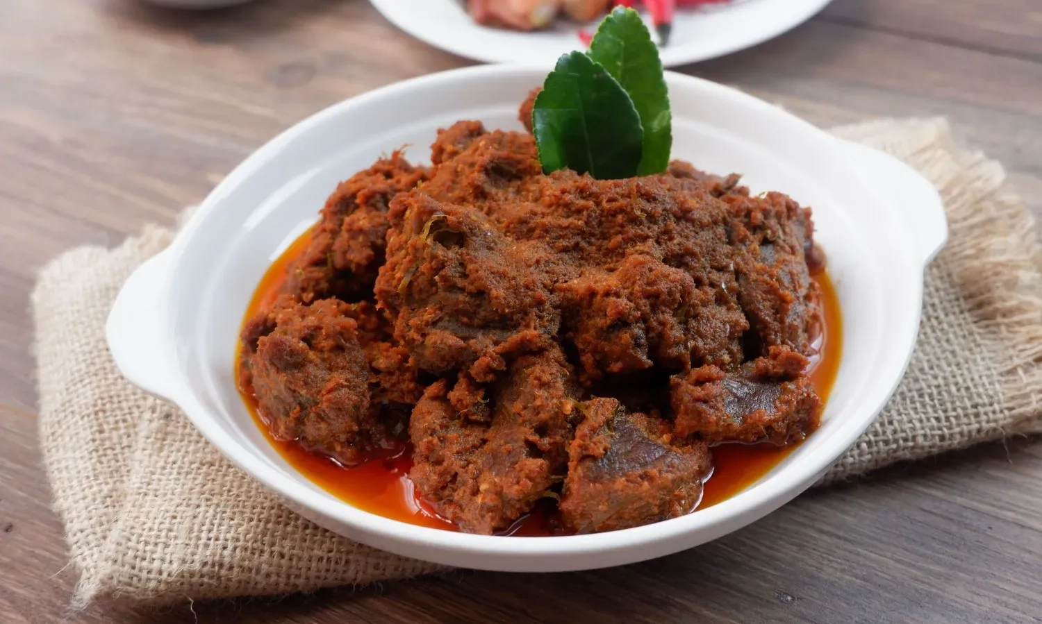 <p>Pengamat: Pemerintah Perlu <em>Masterplan</em> Untuk Memperkenalkan Rendang Lebih Luas</p>