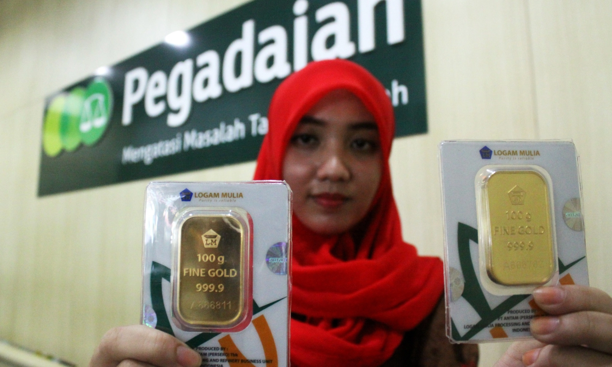 <p id="isPasted">OJK: Pegadaian Ajukan Izin Jadi Bank Emas</p>
