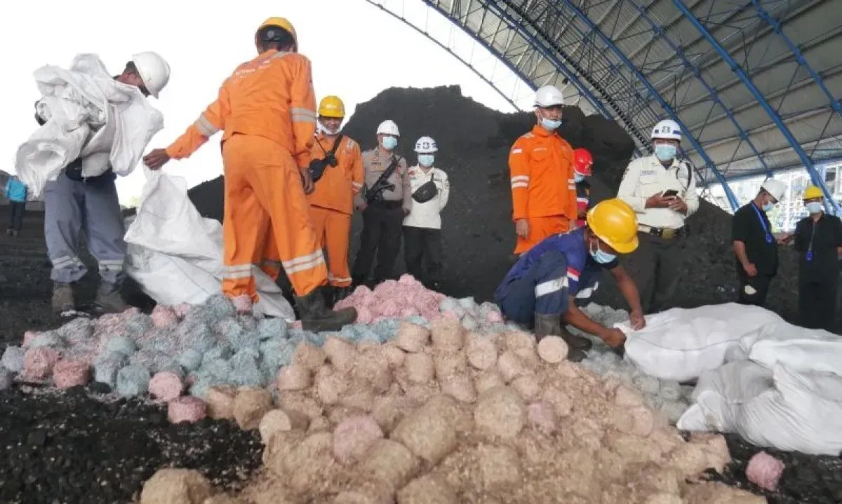 <p>PLN IP - BI Perluas Pemanfaatan Limbah Uang Kertas Untuk Co-Firing PLTU</p>