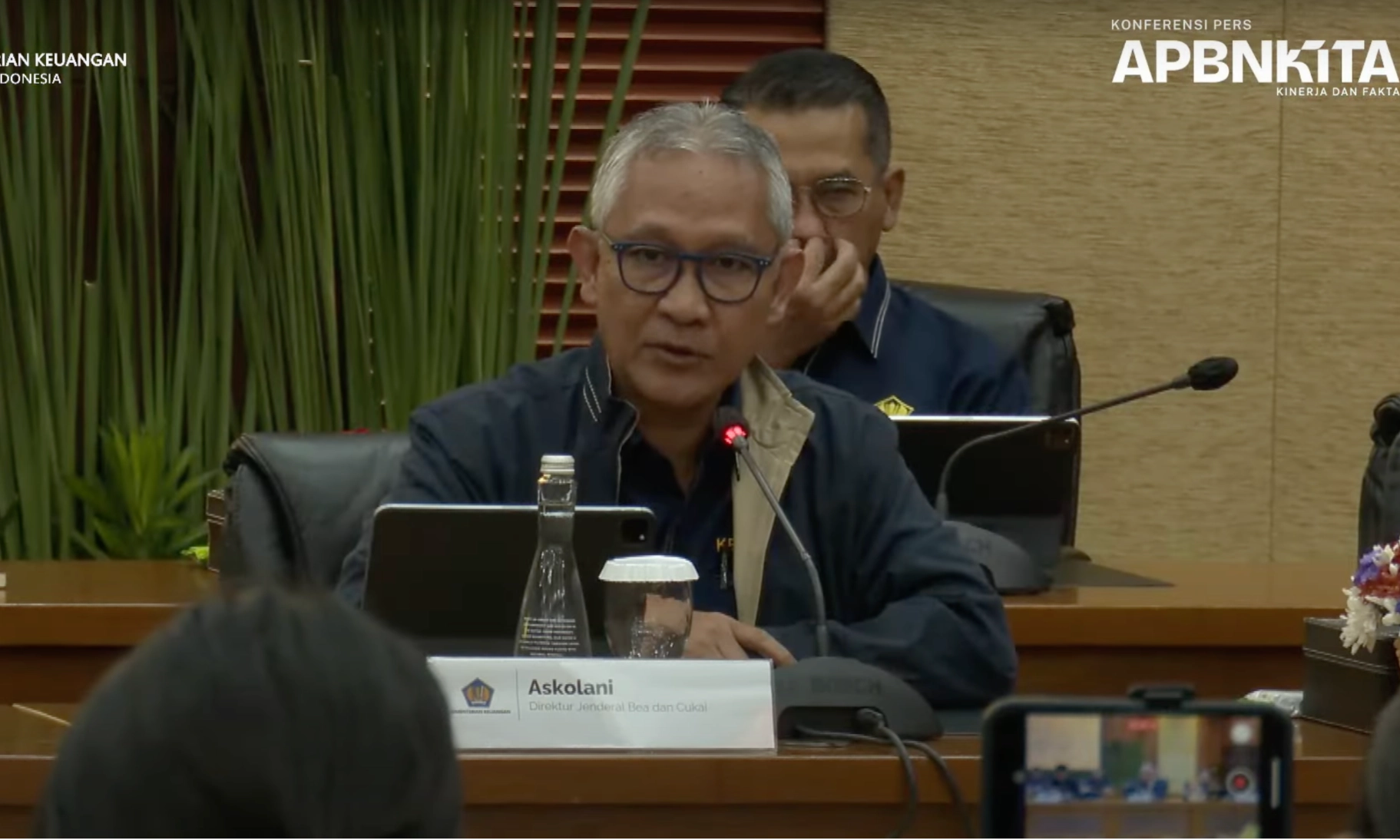 <p>Kemenkeu Pastikan Harga Jual Eceran Rokok Naik Tahun Depan </p>