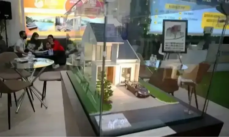 <p>OJK: Industri Jasa Keuangan Bisa Raup Cuan Dari Program 3 Juta Rumah dan Makan Gratis</p>