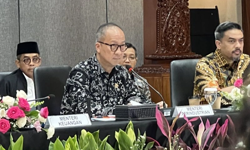 <p id="isPasted">Citroen dan BYD Mau Bangun Pabrik EV, Pemerintah Siap Guyur Insentif Pajak</p>