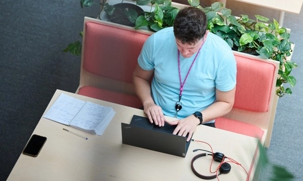 <p id="isPasted">Laporan SEEK: Tren Kerja Jarak Jauh International Makin Populer Di Indonesia</p>