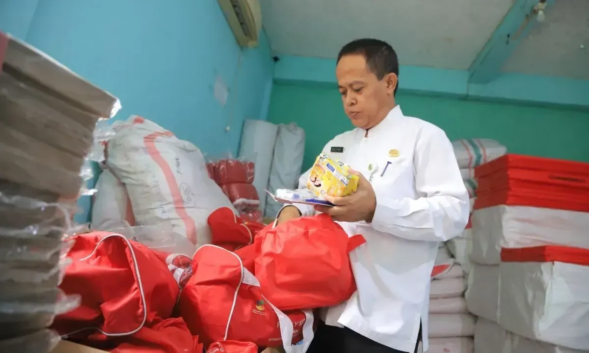 <p>Dinsos Tangerang Pastikan Cek Berkala Masa Kedaluwarsa Bantuan Bencana</p>