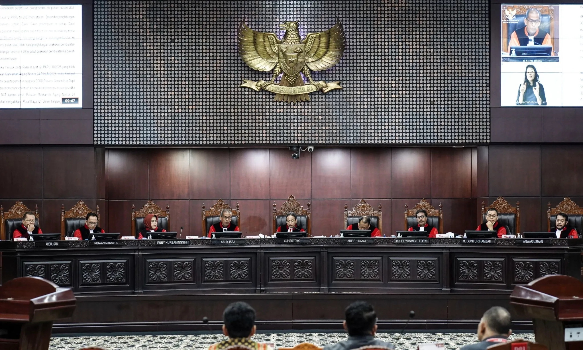 <p>MK Hapus <em>Presidential Treshold </em>Untuk Capres-Cawapres</p>