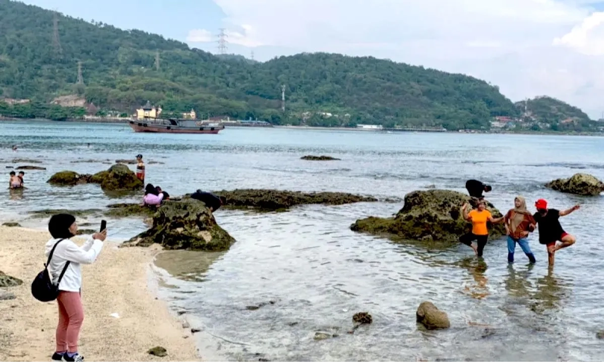 <p>BPS: Karena <em id="isPasted">Low Season</em>, Kunjungan Wisnus November 2024 Turun 1%</p>