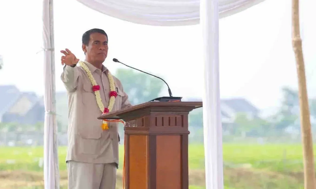 <p>Mentan Bidik Produksi Padi 32 Juta Ton Secara Nasional Di 2025</p>