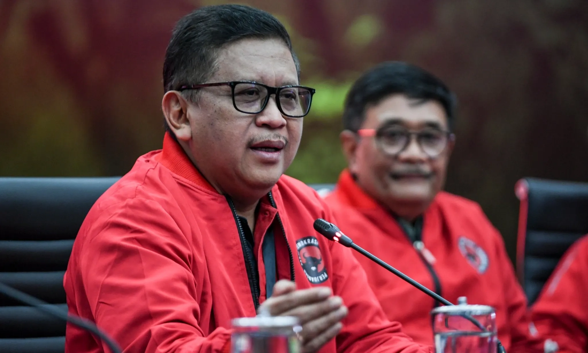 <p>Sekjen PDIP Ajukan Praperadilan Penetapan Tersangka</p>