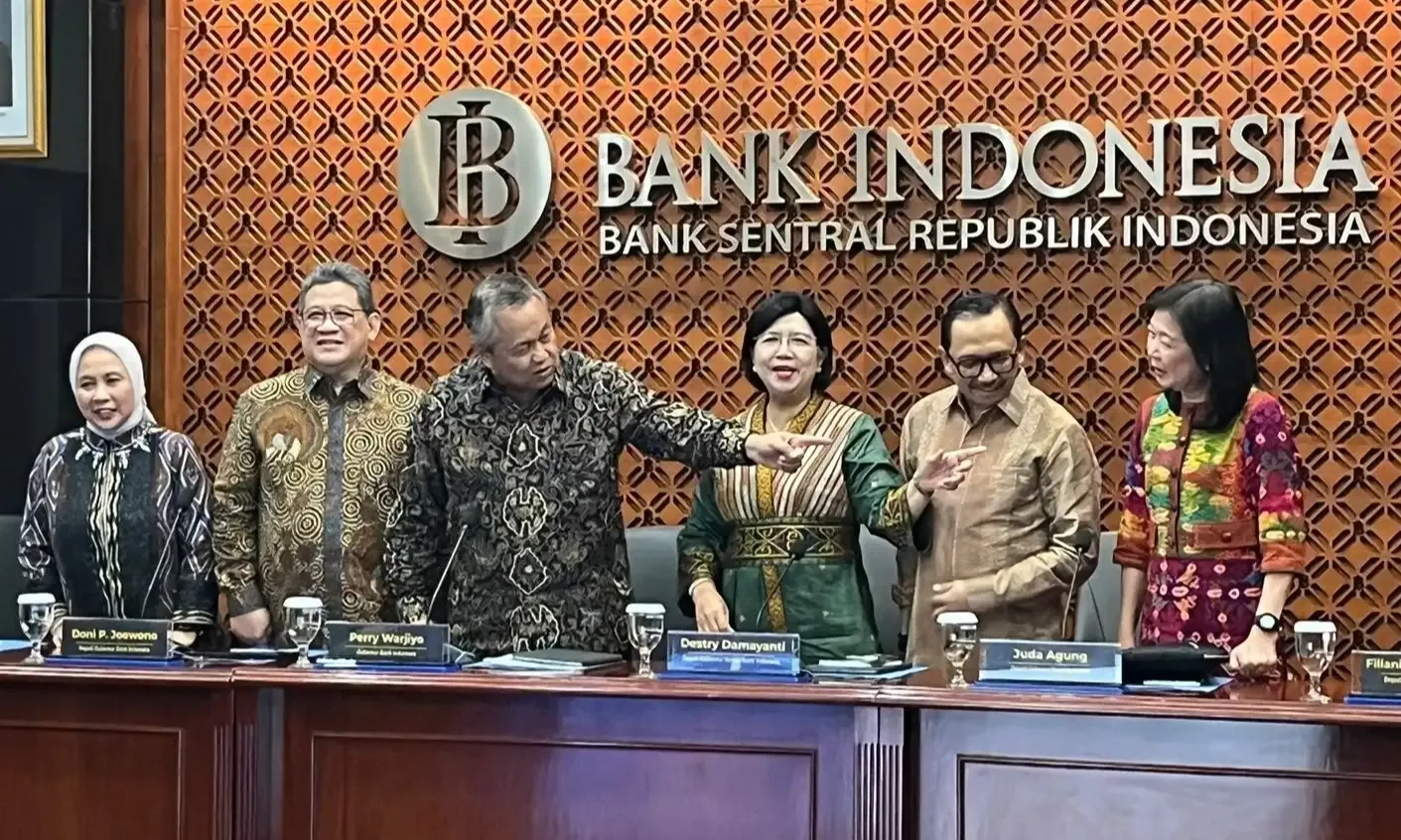 <p>Fokus Stabilisasi Rupiah, Ekonom Perkirakan BI-Rate Januari Tetap 6%</p>