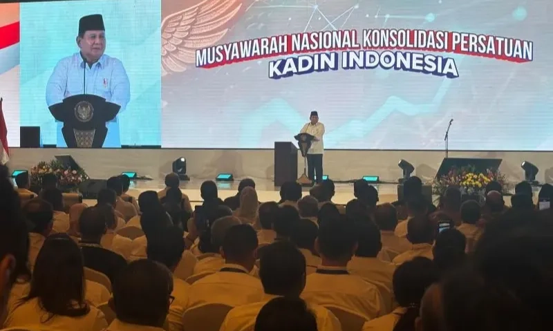 <p>Prabowo Minta Masyarakat Sabar Tunggu Hasil Kerja KMP 5-6 Bulan Ke Depan</p>