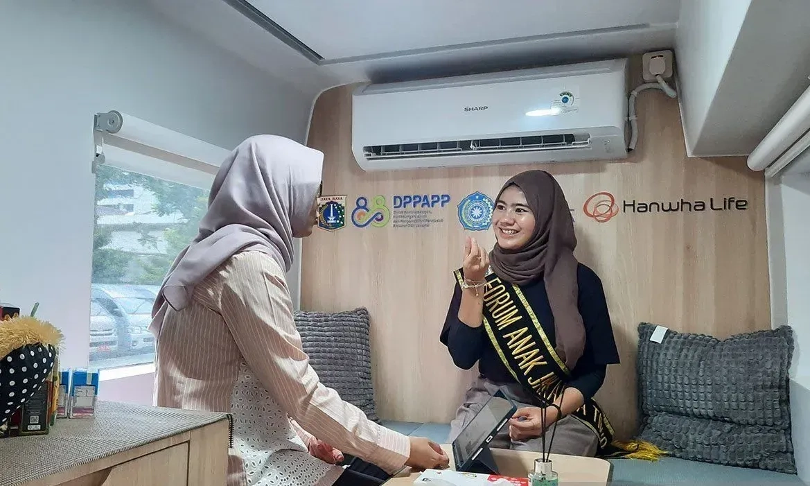 <p>DKI Hadirkan Dua Mobil Layanan Konseling Keluarga</p>
