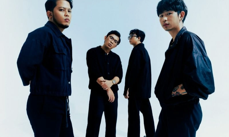 <p>Lagu-Lagu Akustik for Revenge Di Album Mini &quot;Sebelum Merayakan&quot;</p>