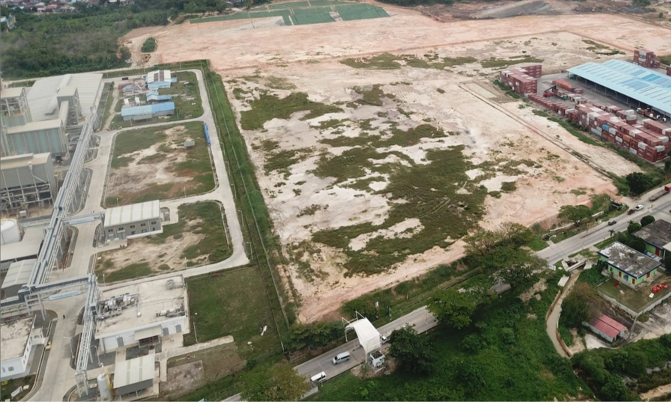 <p id="isPasted">Pupuk Kaltim Bidik Target Produksi Soda Ash 300 Ribu Metrik Ton Per Tahun</p>