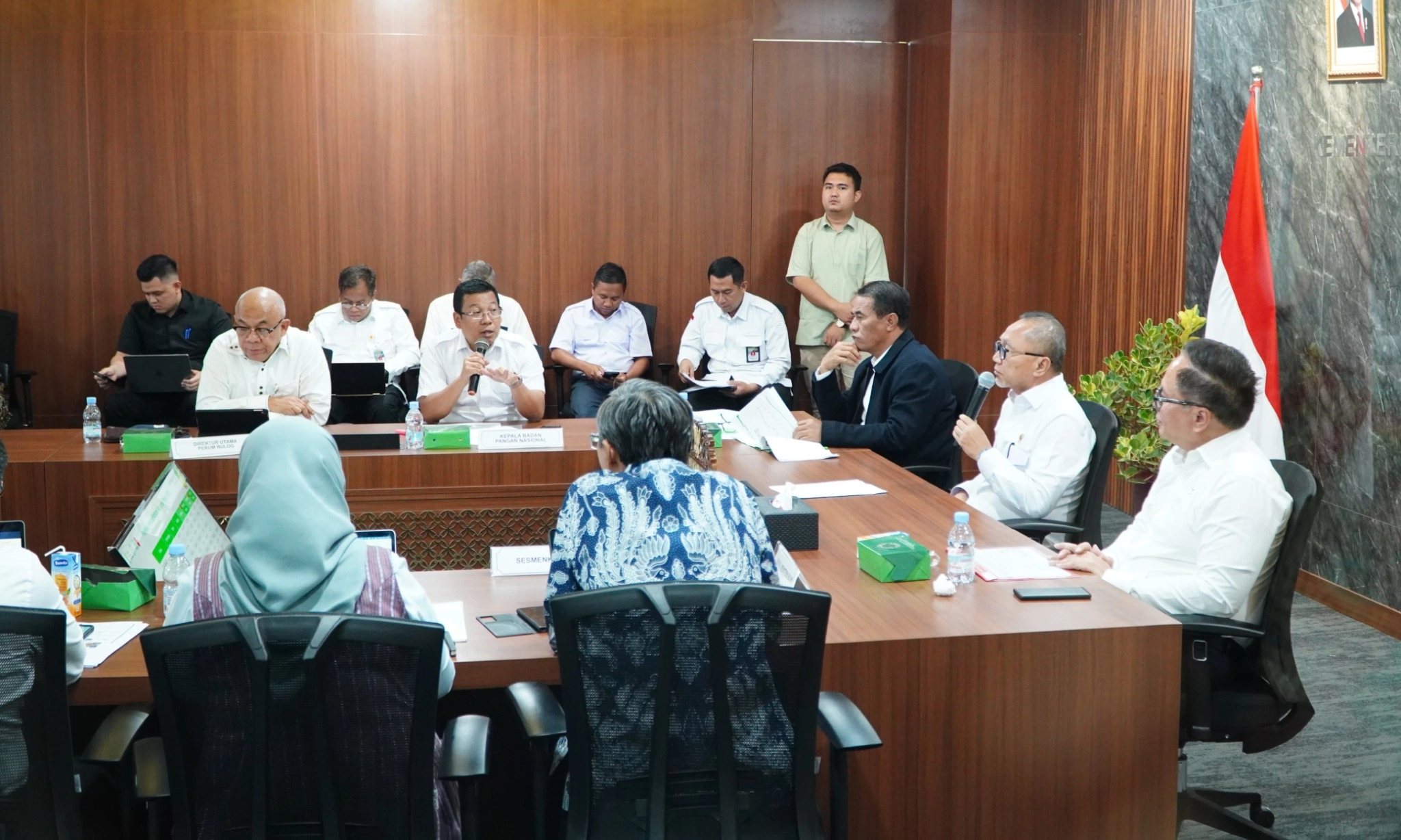 <p>Bapanas: <em>Dryer</em> Faktor Kunci Kualitas Gabah Tinggi Di Panen Raya 2025</p>